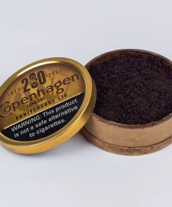 Copenhagen Long Cut dipping tobacco open